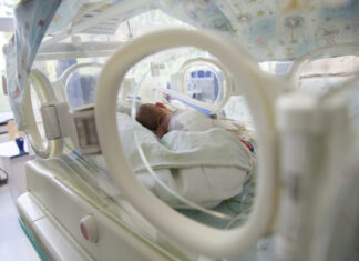 Hospital Scandal: 156 Babies and 6 Mothers Dead hospital, incubator, neonatal, intensive care, NICU, medical equipment, infant care, premature baby
