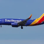 Southwest Airlines Passenger Dies After Mid-Flight Emergency Southwest Airlines, Boeing 737, commercial aircraft, airplane, passenger jet, aviation, airline