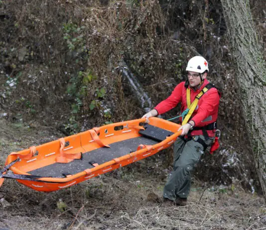 Missing Hiker Found Dead In Icy State Park | Headline Reporter