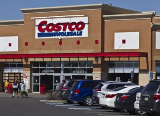 Costco Employee Charged With Killing Coworker Costco, wholesale, retail store, shopping, warehouse club, storefront, parking lot