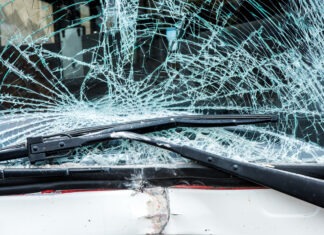 Bus Plunges Into River: 19 Dead, 25 Injured