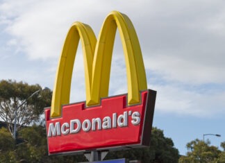McDonald’s Shooting: 1 Dead, 1 Injured McDonald's, fast food, restaurant, golden arches, sign, business, corporate logo
