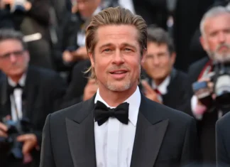 Brad Pitt and Girlfriend Shock Fans at Taylor Swift’s Wedding Brad Pitt, actor, movie star, red carpet, tuxedo, bow tie, formal event, premiere