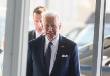 Biden’s Stunning Plane Encounter Goes Viral Biden's Stunning Plane Moment Goes Viral