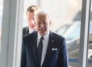 Biden’s Stunning Plane Encounter Goes Viral Biden's Stunning Plane Moment Goes Viral