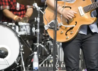 Rock Legend Dead At 79 Band Performance Live Music