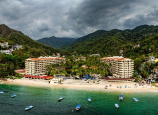 3 Young Women Found Dead at Tourist Resort 3 Young Women Found Dead at Tourist Resort (mexico resort dreamstime_s_401099044)