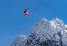 7 Hikers Discovered Dead Mountain Rescue Helicopter Operation