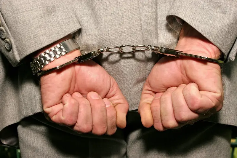 handcuffs dreamstime_s_1688192